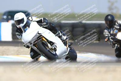media/Sep-20-2025-TrackDaz (Sat) [[27f0cde673]]/B Group/1220pm (Turn 1)/